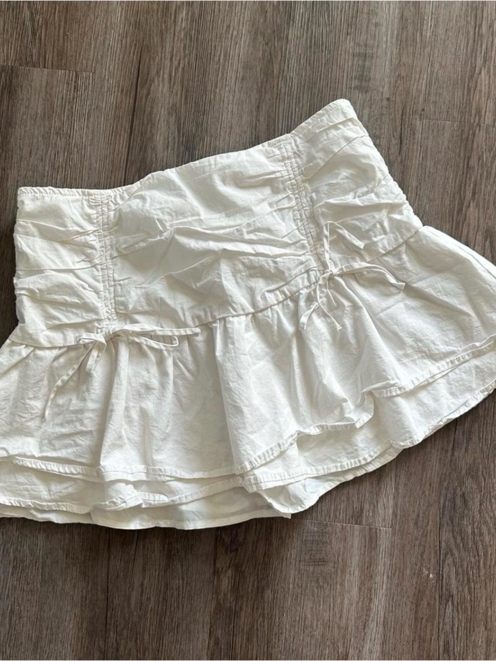 Women's Cream Drawstring Ruffle Mini Skirt - Picture 5 of 5